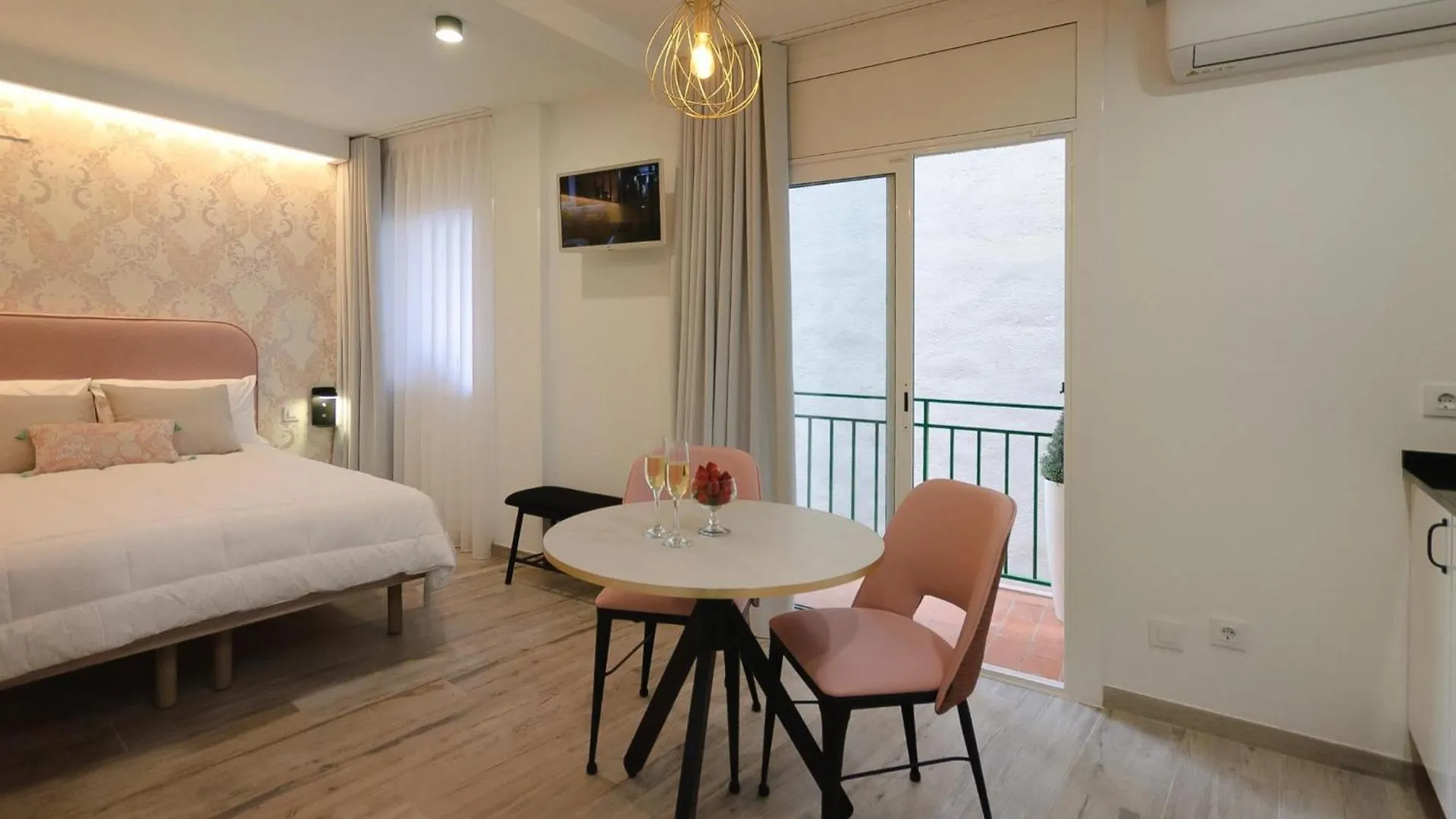 Suite Apartment Es Raco توسا ذي مار